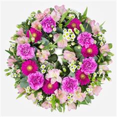 Classic Pink Wreath